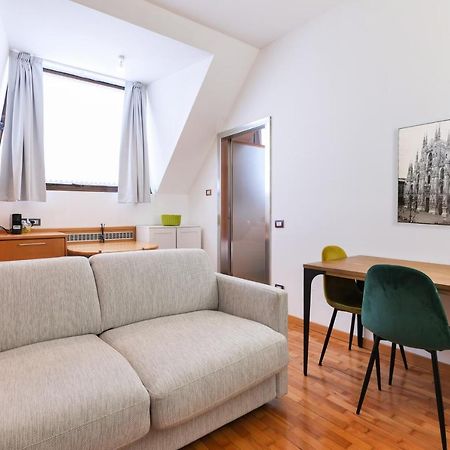 Duomo Luxury Apartment VIII Милано Екстериор снимка