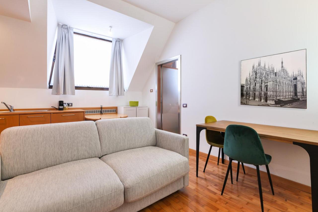 Duomo Luxury Apartment VIII Милано Екстериор снимка