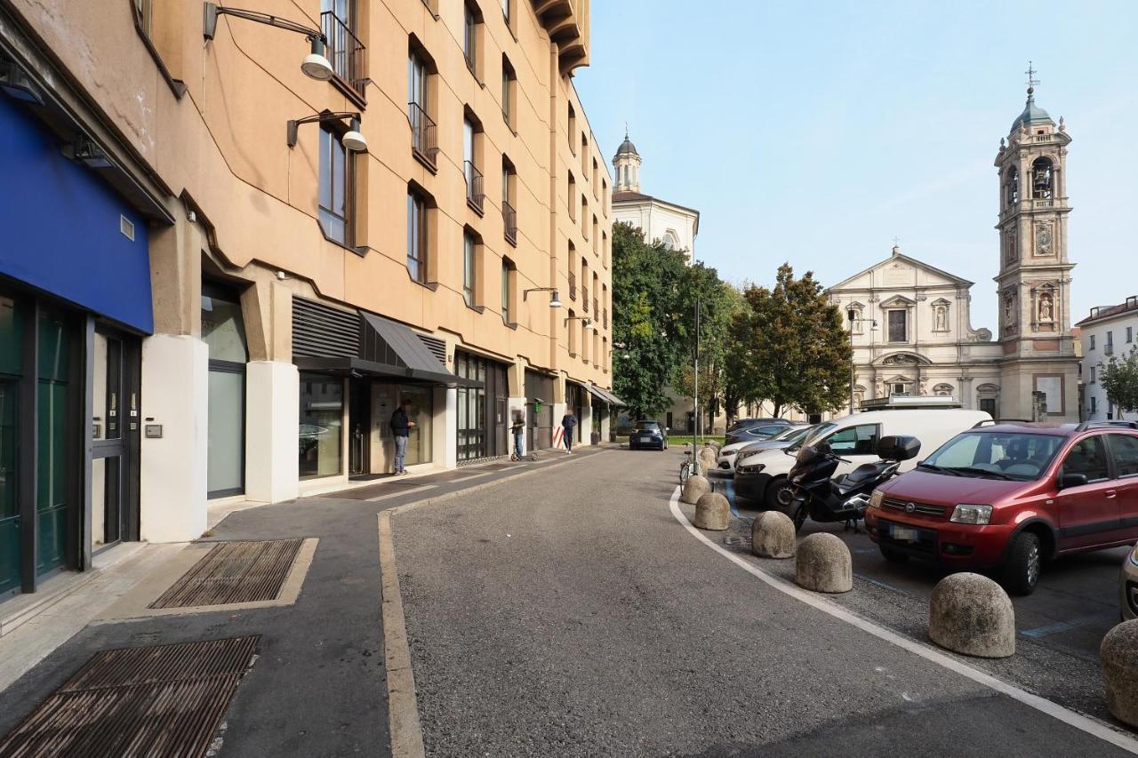 Duomo Luxury Apartment VIII Милано Екстериор снимка